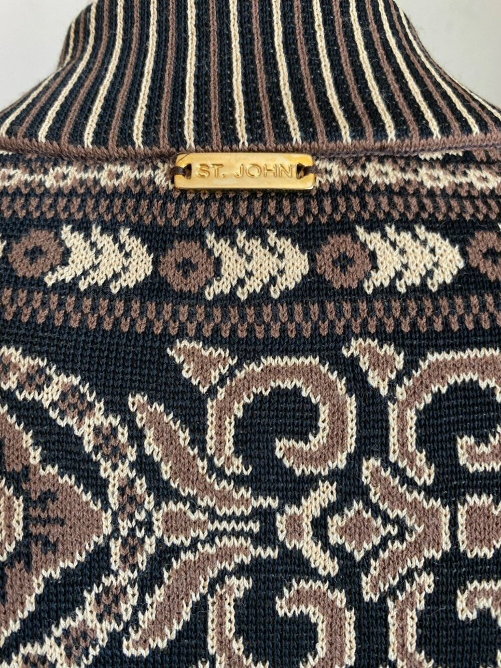 St John Sport Long Sleeve Cardigan Full Zip Brown Black Ikat Print Medium - Picture 5 of 8